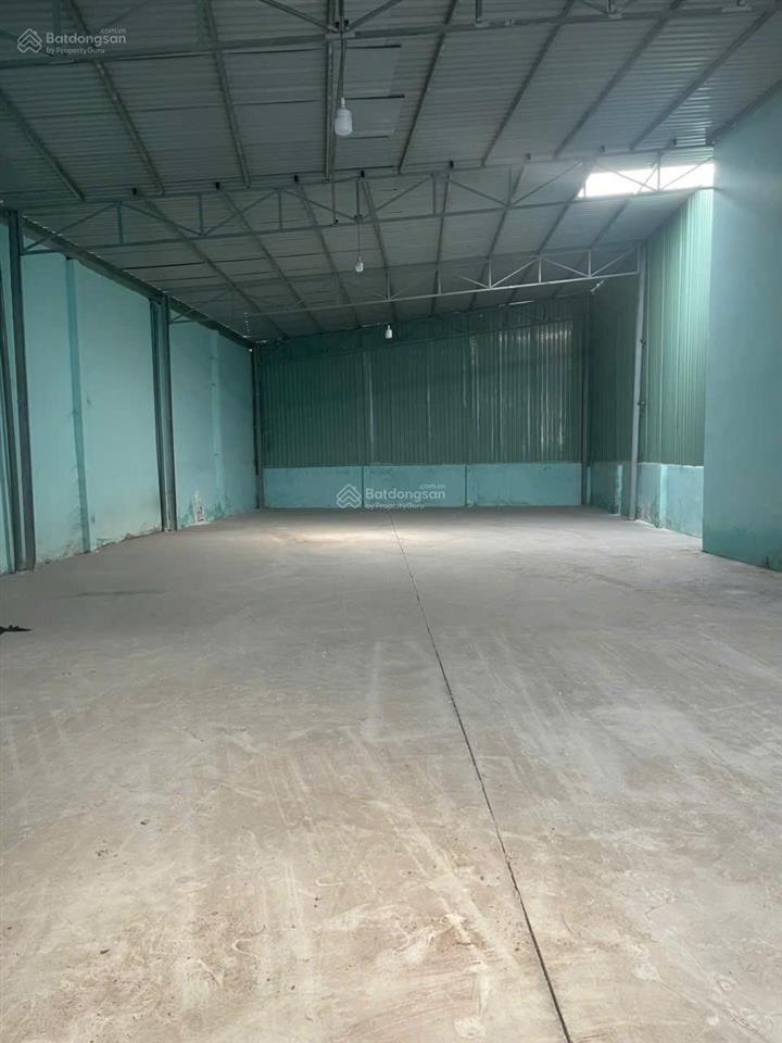 Cho thuê kho xưởng 400m2 đường trương thị như hóc môn diện tích 10 x 40 = 400m2
