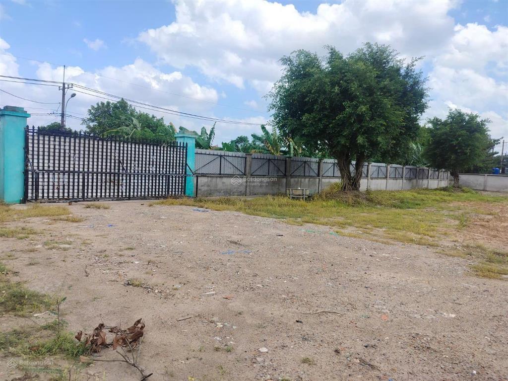 Cho thuê kho xưởng khuôn viên 2000m2 đường võ văn bích củ chi