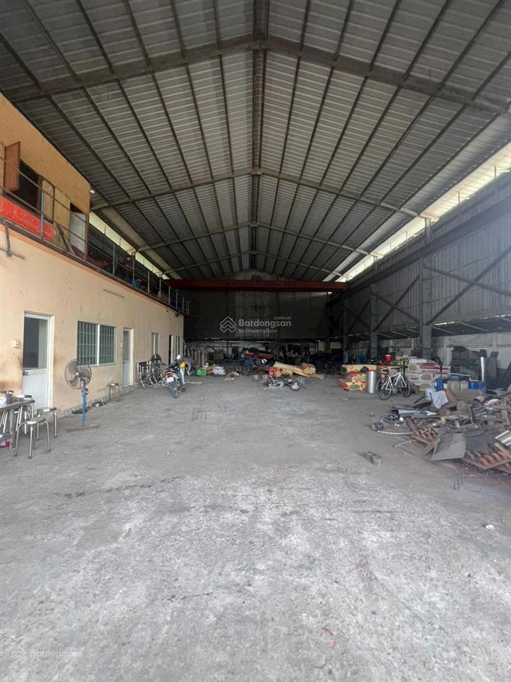 Cho thuê kho xưởng khuôn viên 1.200m2 đường xuyên á, tân thông hội, củ chi