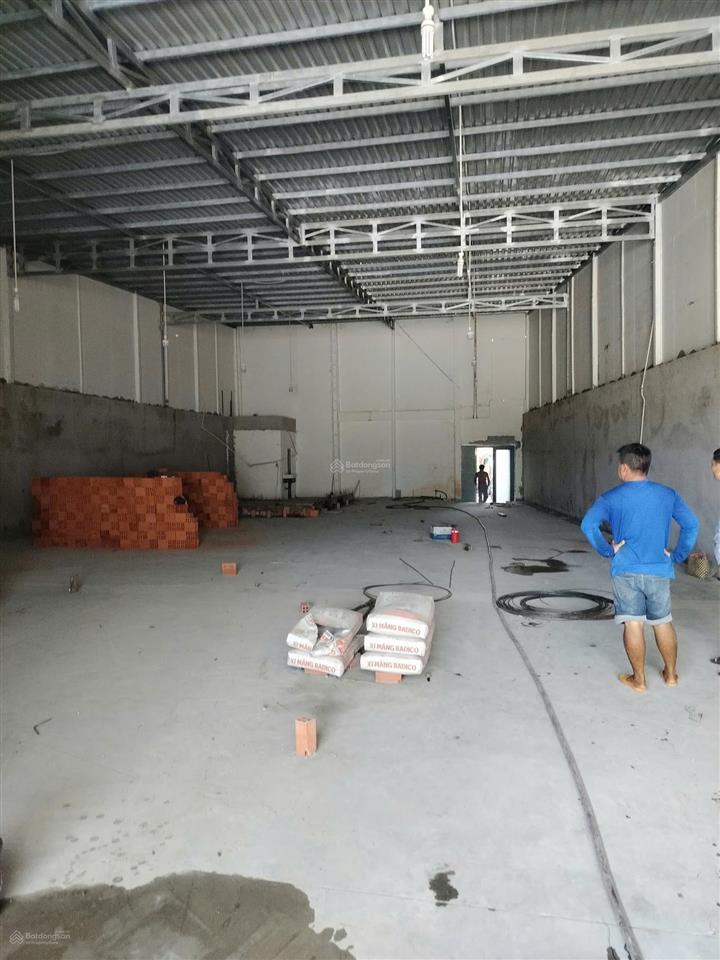 Cho thuê kho xưởng khuôn viên 500m2 1/ ngắn đường tình lộ 8 củ chi