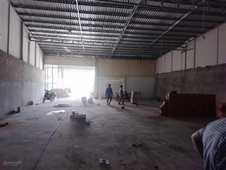 Cho thuê kho xưởng khuôn viên 500m2 1/ ngắn đường tình lộ 8 củ chi