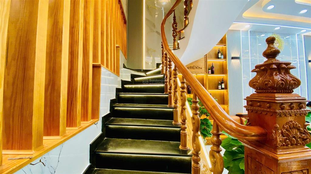 Tôi bán căn nhà phố mặt tiền trần quang cơ, p. tân thới hiệp, q12