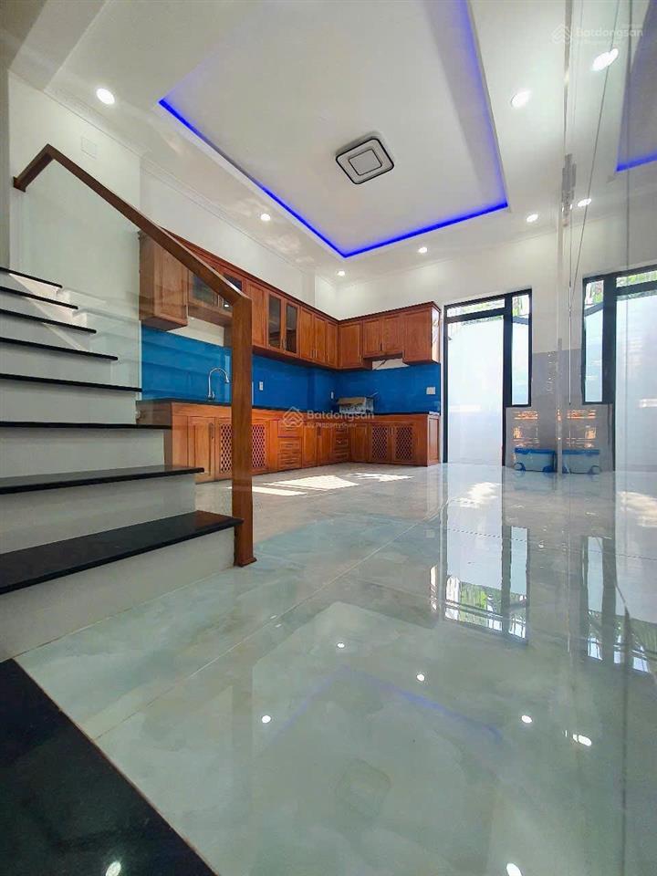 Bán nhà lầu mặt tiền trần văn mười kd buôn bán, 4x29m đúc 3 tấm