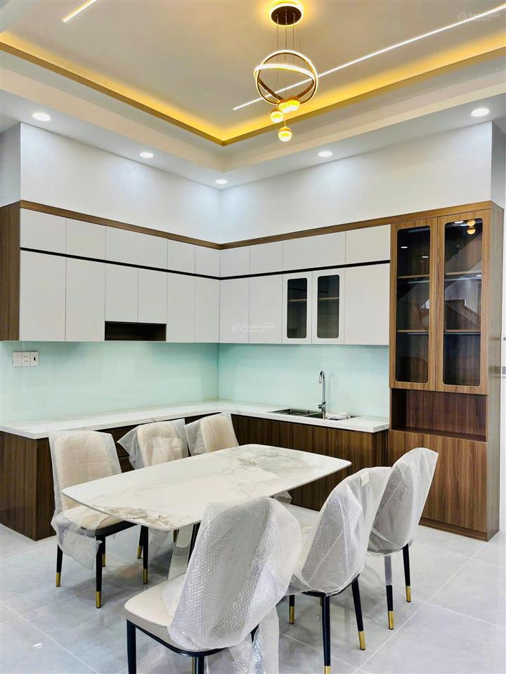 Tôi chính chủ muốn bán căn nhà mới, nhà đẹp, hiện đại, 1 trệt 1 lầu đúc thật
