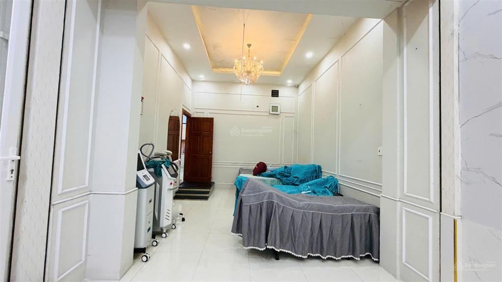 Bán gấp biệt thự bà điểm hóc môn | 8x20m nở hậu | full nội thất cao cấp