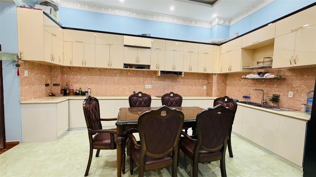 Bán gấp biệt thự bà điểm hóc môn | 8x20m nở hậu | full nội thất cao cấp