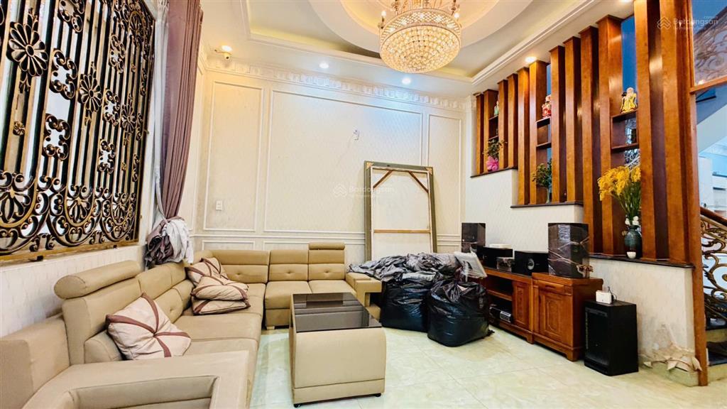 Bán gấp biệt thự bà điểm hóc môn | 8x20m nở hậu | full nội thất cao cấp