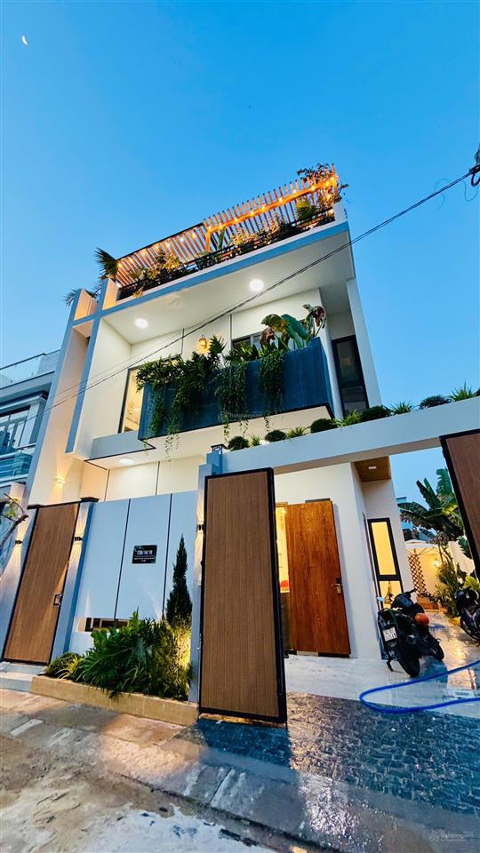 Chính chủ biệt thự luxury ngang 10m  đẳng cấp ngay xuân thới sơn, hóc môn