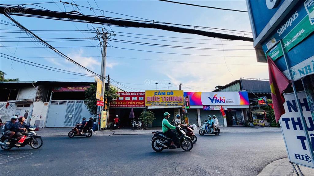 Bán lô đất 2 mặt tiền siêu hiếm bà điểm, hóc môn giá 6,5 tỷ (còn tl)