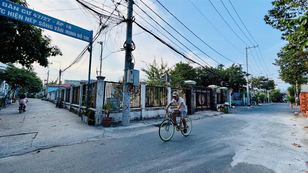 Bán lô đất 2 mặt tiền siêu hiếm bà điểm, hóc môn giá 6,5 tỷ (còn tl)
