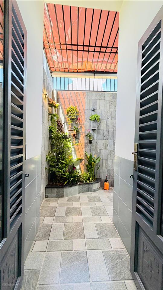 Bán siêu phẩm đẹp quên lối về đường ô tô, full nội thất chỉ nhỉnh 3 tỷ