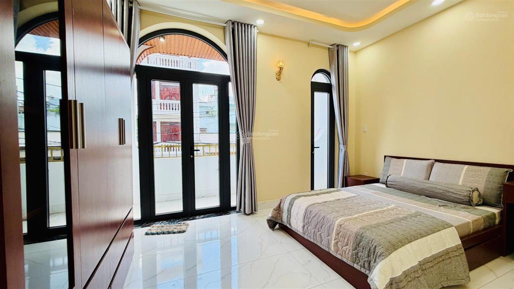 Cần bán nhanh nhà mới, vị trí đẹp 50m ra lê thị hà, tặng full nội thất