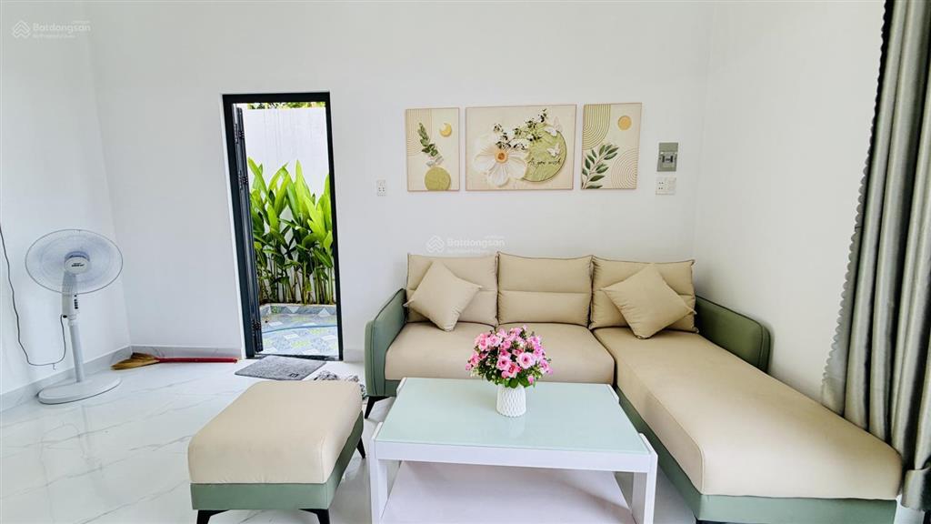 Kẹt tiền bán gấp! nhà hóc môn shr 7,2x16m gần chợ thới tứ