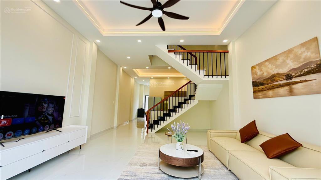 Bán nhà đẹp  shr  full nội thất xịn  chỉ việc xách vali vào ở tại xuân thới sơn, tp hồ chí minh