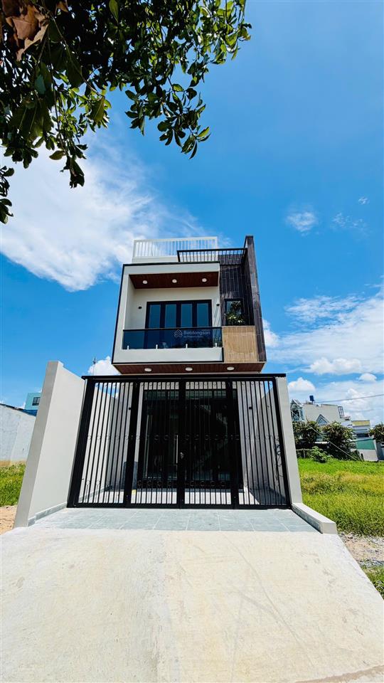 Bán nhà đẹp  shr  full nội thất xịn  chỉ việc xách vali vào ở tại xuân thới sơn, tp hồ chí minh