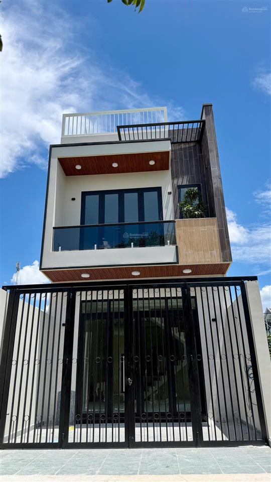 Bán nhà đẹp  shr  full nội thất xịn  chỉ việc xách vali vào ở tại xuân thới sơn, tp hồ chí minh