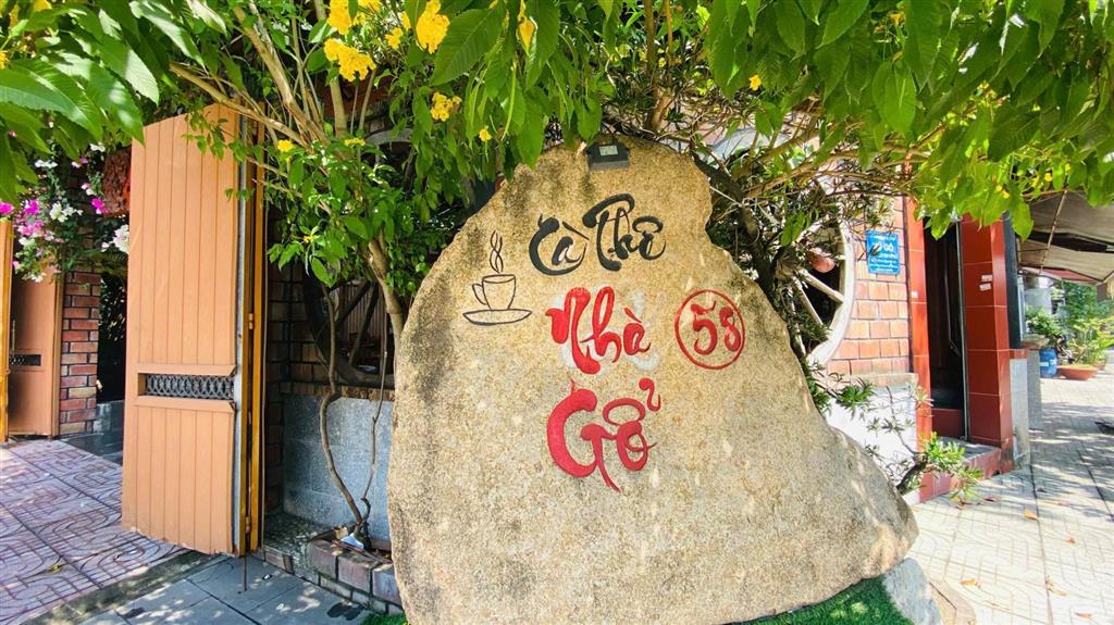 Bán quán cafe lô góc 2 mặt tiền kinh doanh đỉnh bà điểm, tphcm