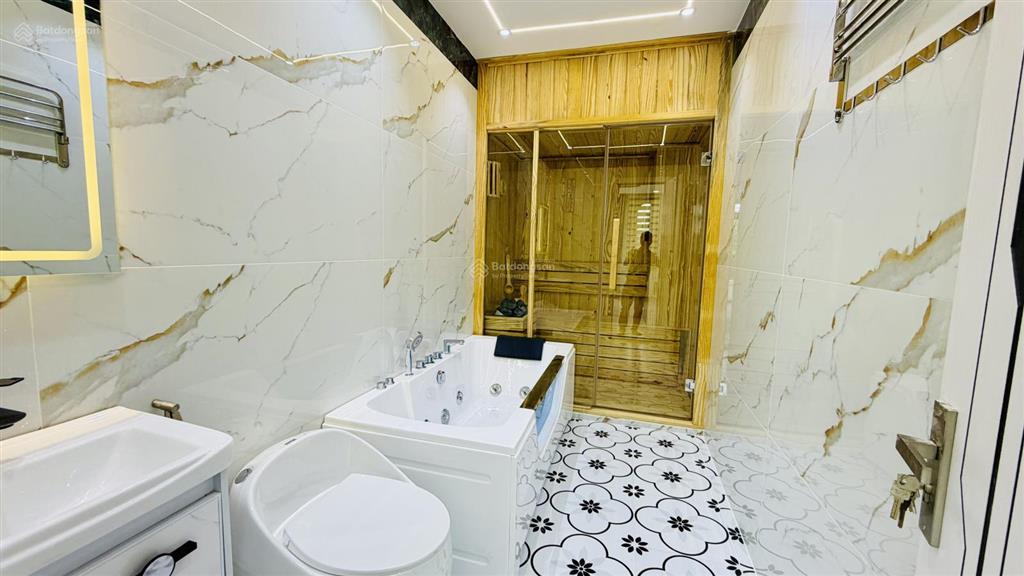 Siêu phẩm mới xây 5x19m gần chợ đầu mối hóc môn