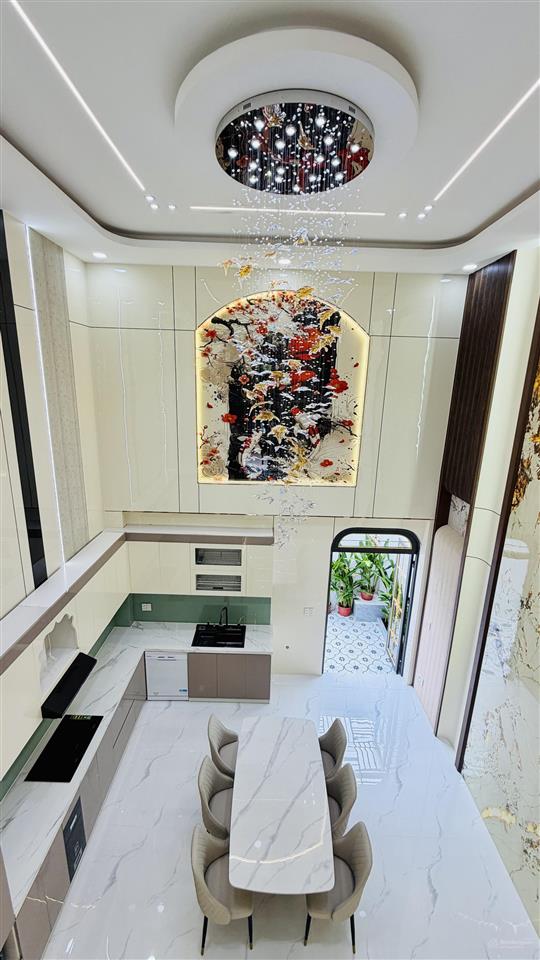 Siêu phẩm mới xây 5x19m gần chợ đầu mối hóc môn