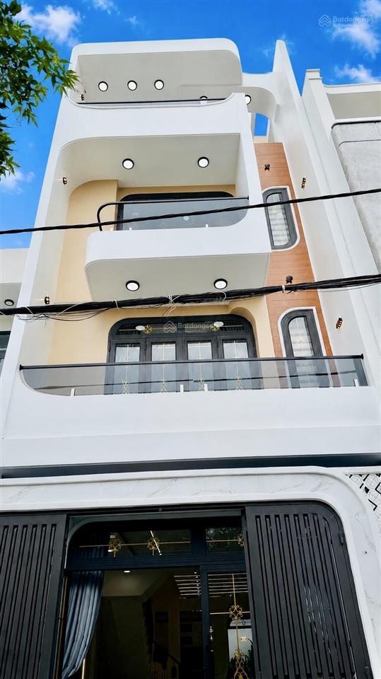 Siêu phẩm mới xây 5x19m gần chợ đầu mối hóc môn