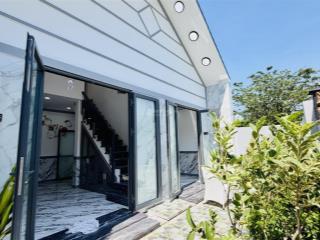 Nhà sổ hồng riêng 6,8m x 9,66m, 65m2, gần chợ đầu mối bà điểm hóc môn