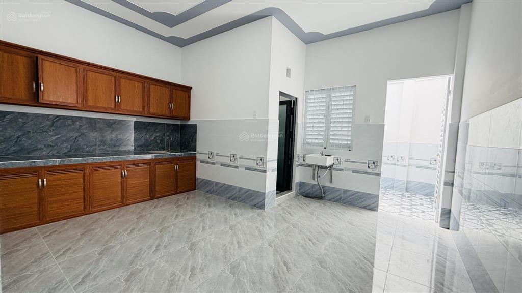 Chính chủ kẹt tiền bán lỗ căn nhà 5x22m sổ hồng riêng gần chùa hoàng pháp, xuân thới sơn