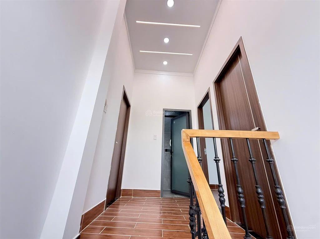 Vila mini sân vườn góc 2 mặt tiền ngang 9m