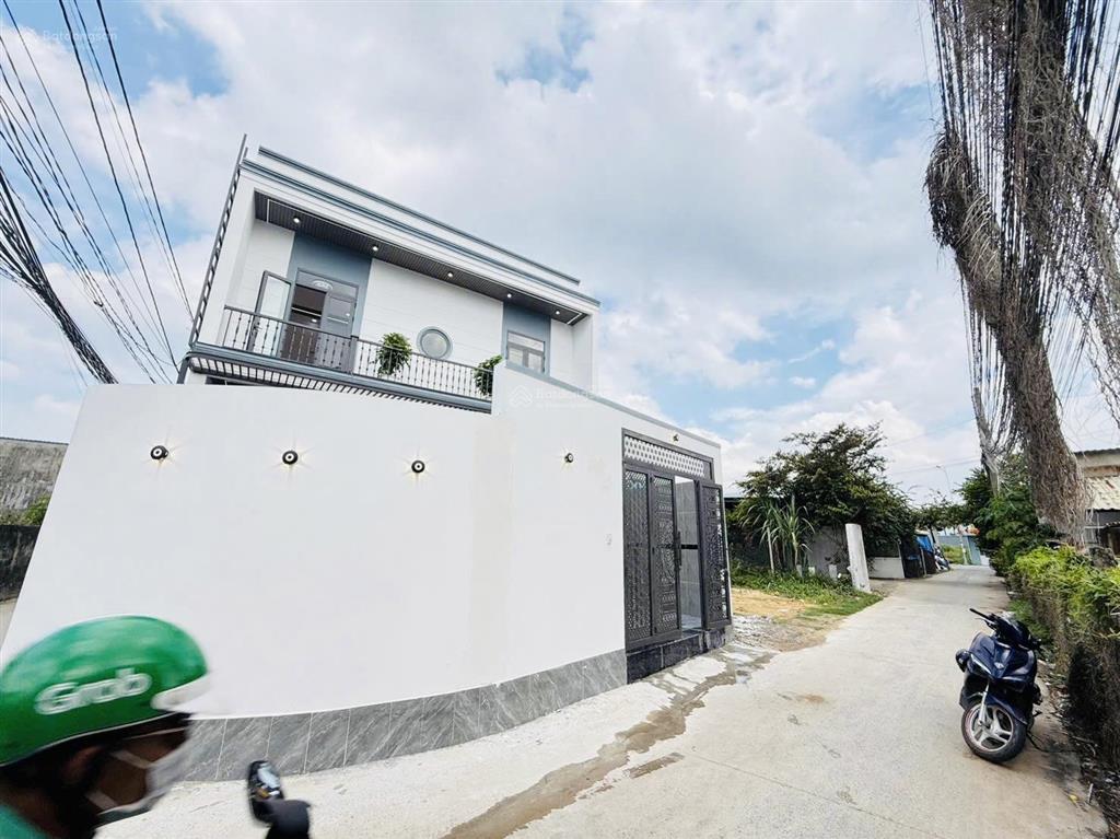 Vila mini sân vườn góc 2 mặt tiền ngang 9m