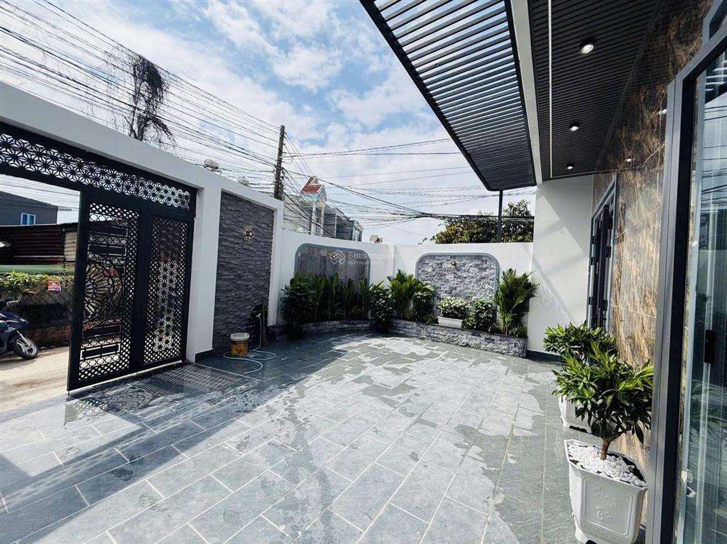 Vila mini sân vườn góc 2 mặt tiền ngang 9m