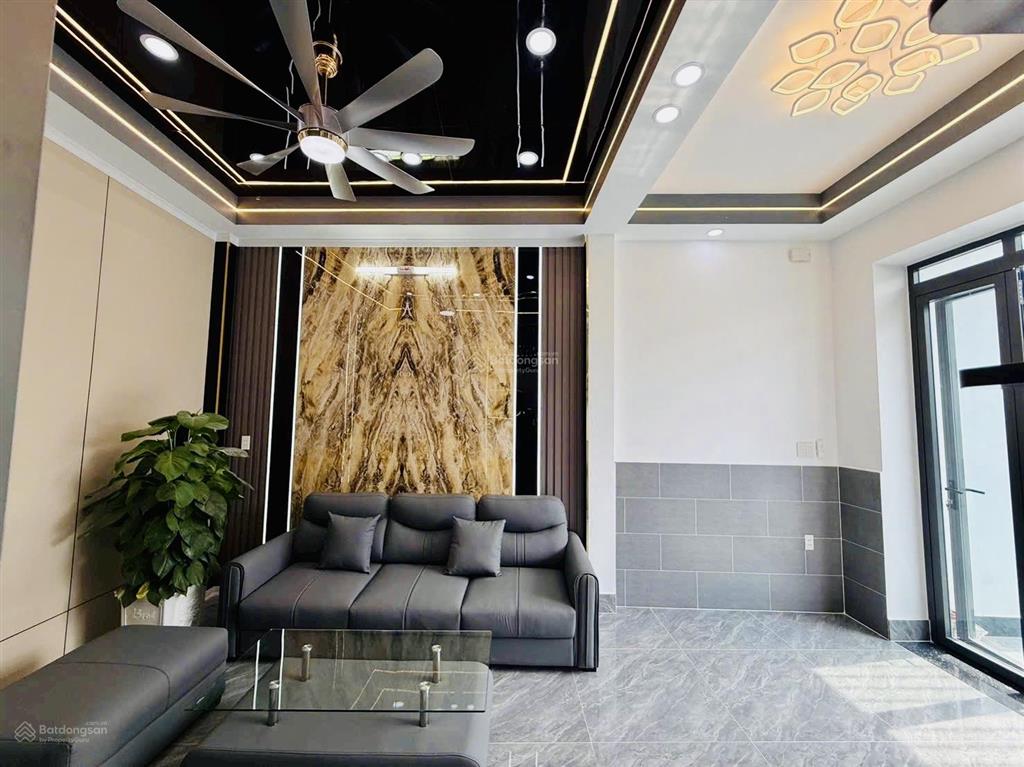 Vila mini sân vườn góc 2 mặt tiền ngang 9m