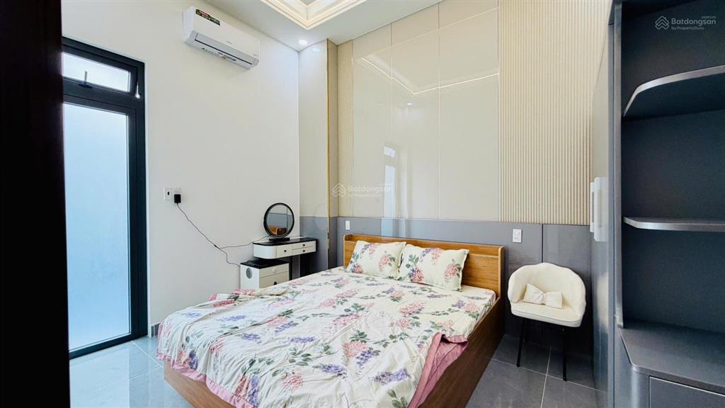 Biệt thự mini 1 lầu mái ngói nhật hiện đại, 8 x 19m full nội thất, sân vườn chill