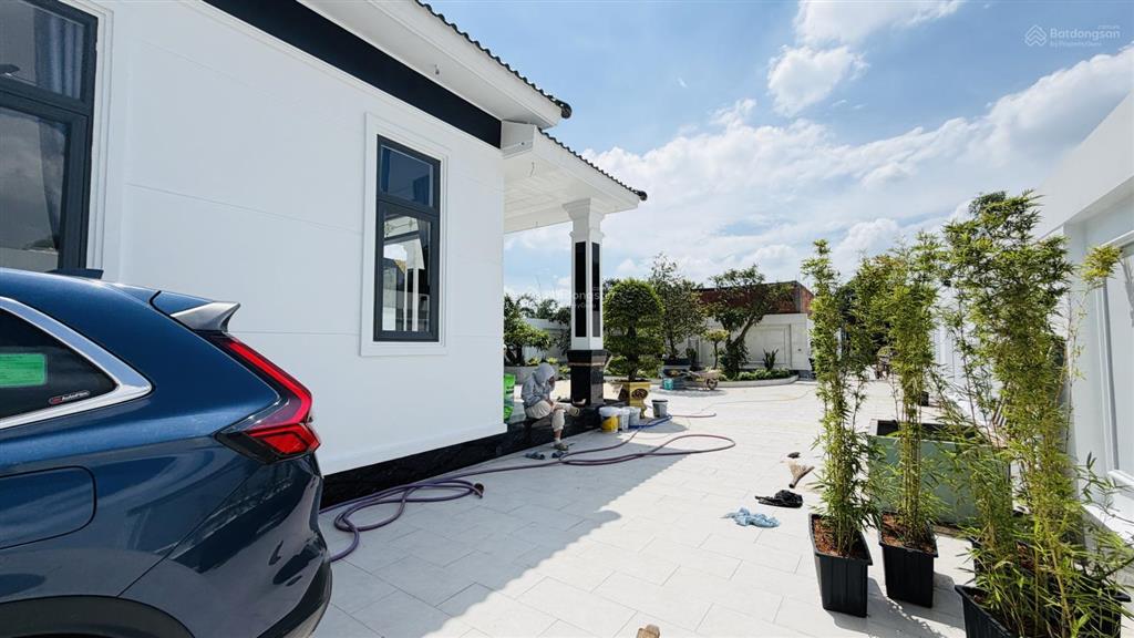 Chính chủ kẹt tiền bán biệt thự sân vườn mái nhật 650m2 thoáng mát ở nghỉ dưỡng đầu tư