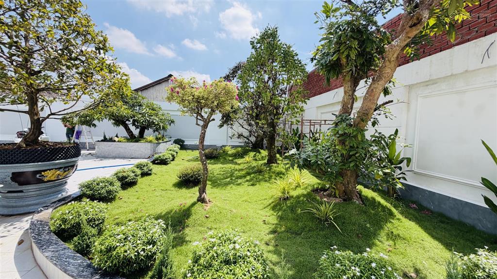 Chính chủ kẹt tiền bán biệt thự sân vườn mái nhật 650m2 thoáng mát ở nghỉ dưỡng đầu tư