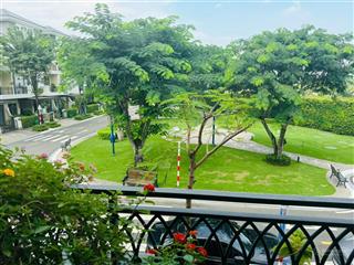 Nổi bật bán căn nhà dự án verosa park diện tích 5x15m, xây 1 trệt 3 lầu. view công viên dự án