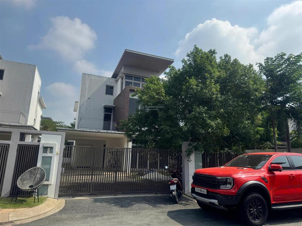 Bán gấp  căn biệt thự hàng hiếm riviera cove  diện tích 388m²  nhà vuông vắn có nội thất