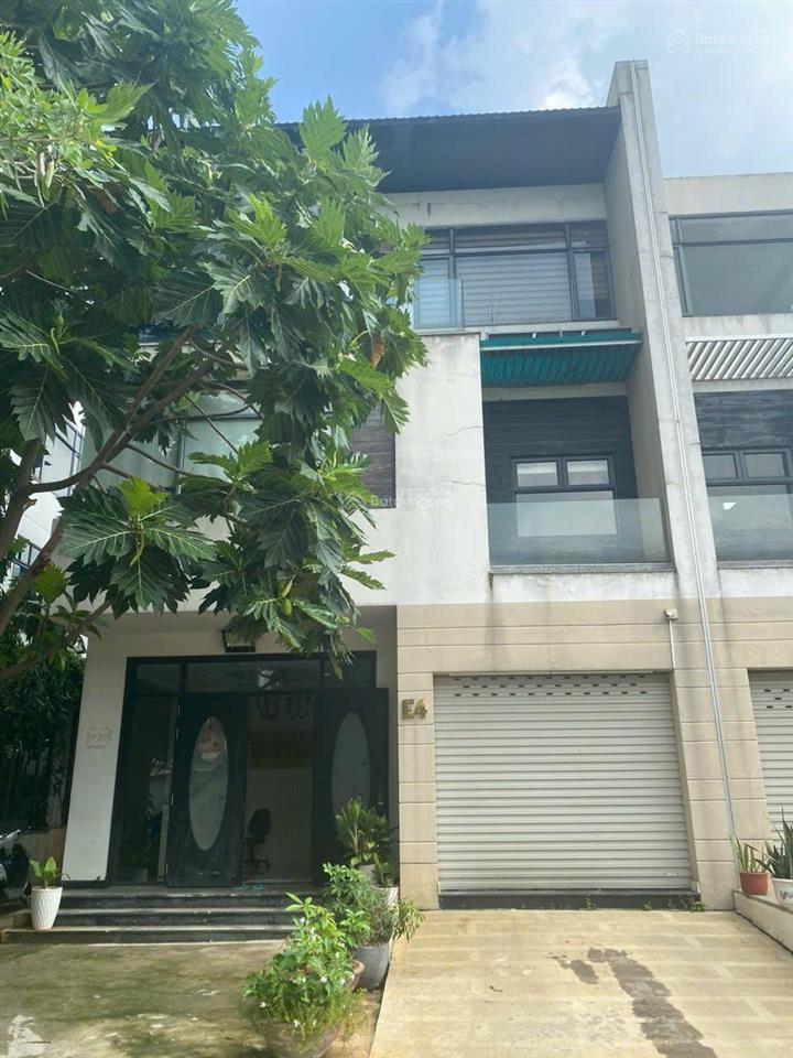 Cần bán gấp căn biệt thự song lập 175m² (10x17,5m). nhà thô. trục đường lớn 20m. hướng nam