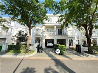 Chính chủ  cần bán căn biệt thự song lập venica . dt 250m2 view hồ bơi . full nội thất . hướng đn