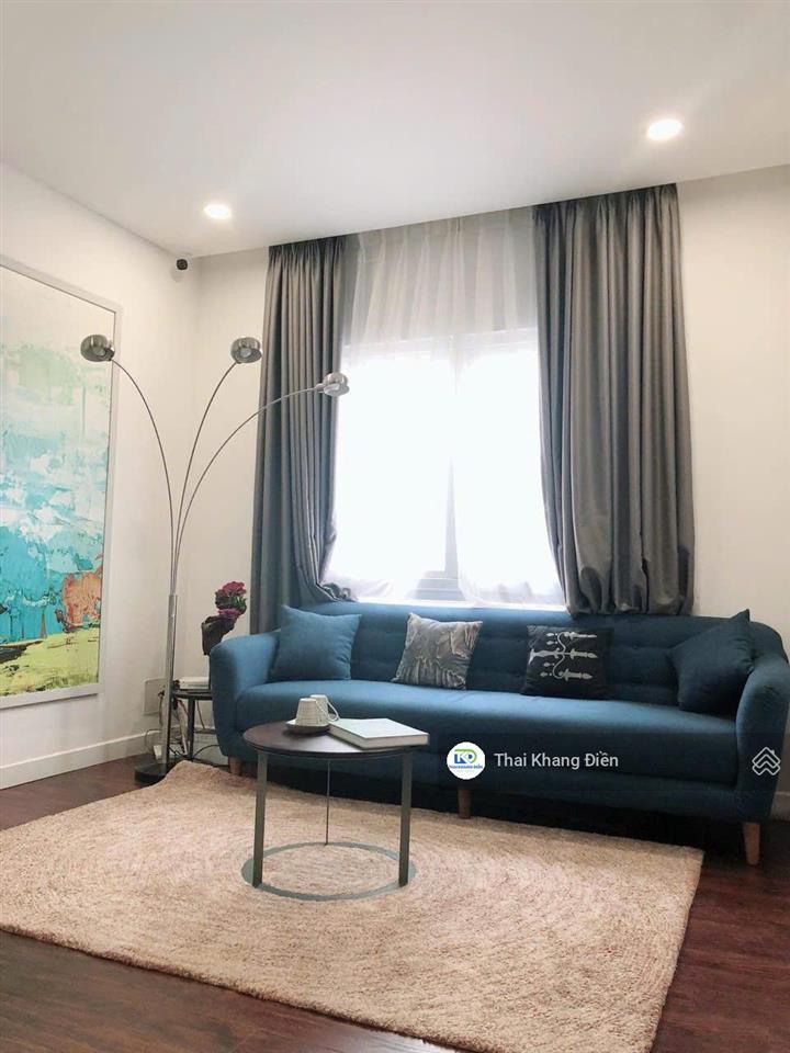 Chính chủ cần bán gấp căn biệt thự song lập 8x18m. nội thất cơ bản, sân vườn rộng. giá bán 15 tỷ