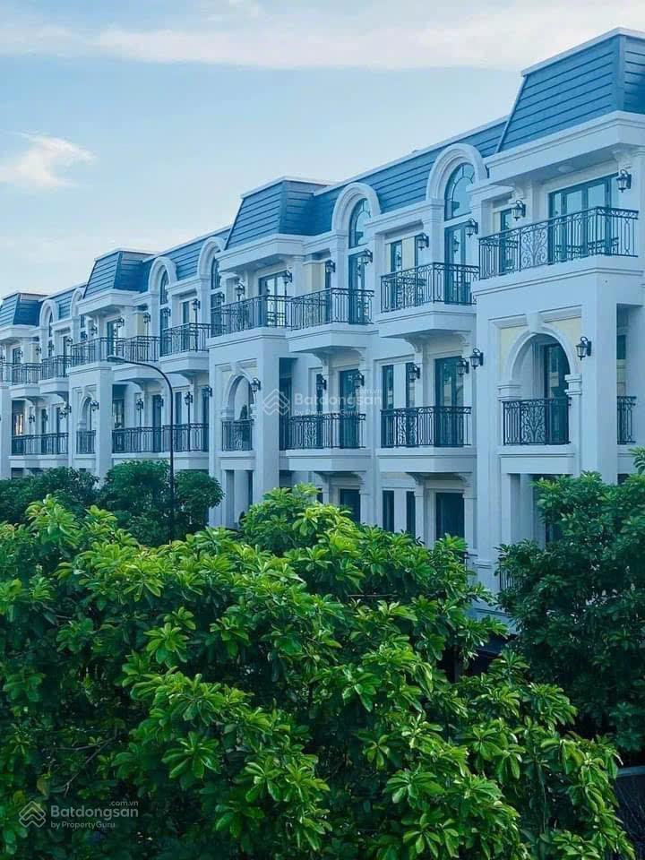 Chính chủ gửi bán cắt lỗ the classia khang điền. dt 5x19m. xây dựng 4 tầng. giá chỉ từ 15 tỷ.