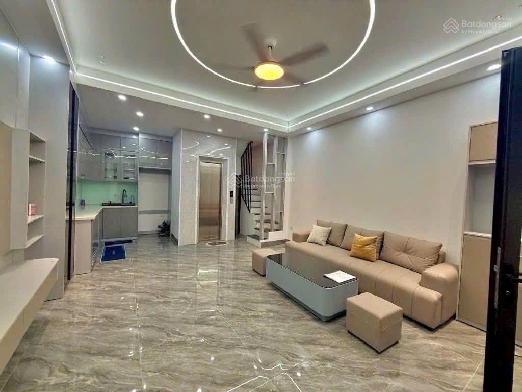 Nhà phố đại từ, gần hồ linh đàm, 6 tầng thang máy, gpxd đầy đủ, dt 40m2, mt 4.5m, giá 12,8 tỷ