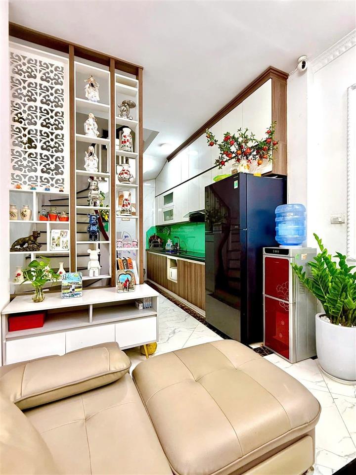 Nhà phố minh khai, hàng xóm times city, ô tô đỗ cổng, 32m2 x 5 tầng, 3 ngủ, giá chỉ 7.5 tỷ