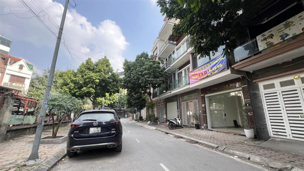 Cho thuê nhà làm văn phòng (tầng 1 60m2, tầng 2 62m2)