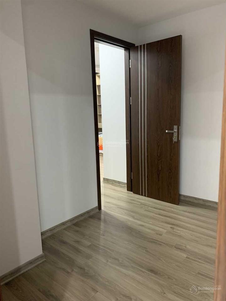 Chính chủ bán chung cư 3pn, 125m2, new skyline văn quán  0975 555 ***