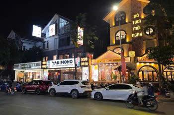 Chính chủ bán nhà gấp mặt đường mỗ lao, đường to kinh doanh được, 198m2, lô góc