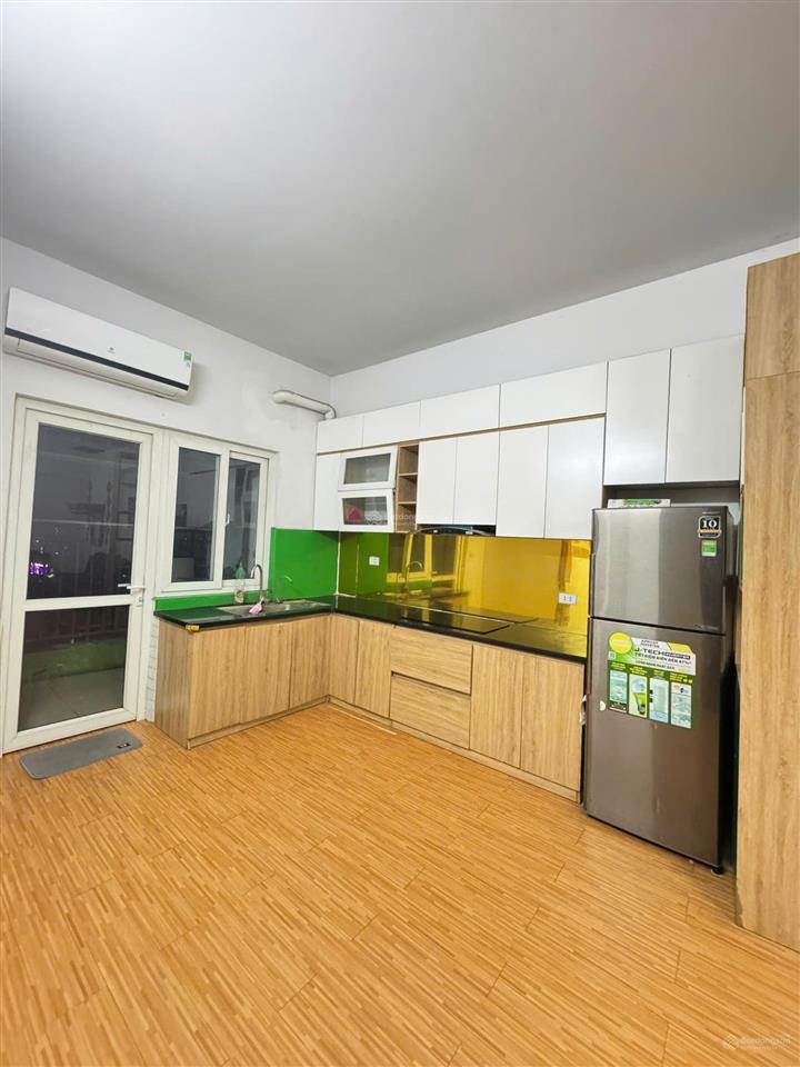 Cần bán gấp căn hộ 67m2 view hồ thanh hà mường thanh, giá rẻ