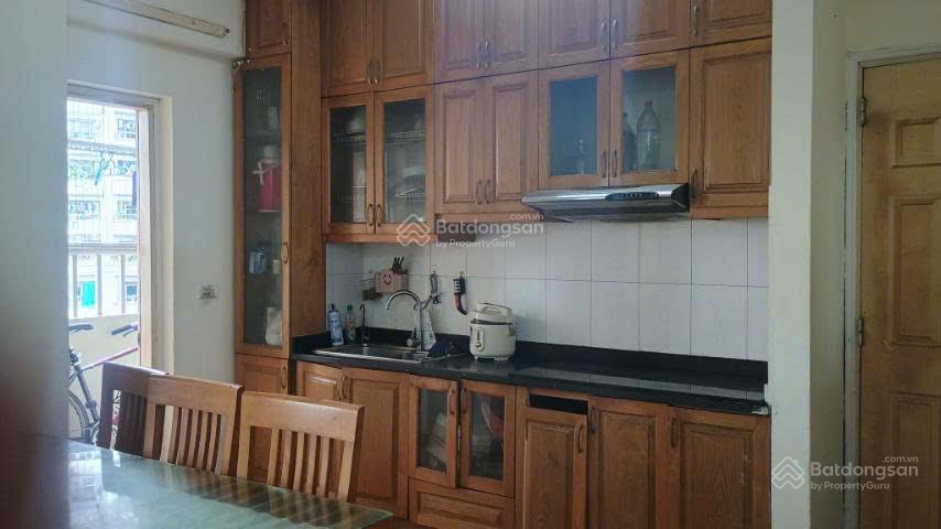 Chính chủ bán căn hộ có sổ đỏ 55m2, tòa trung tâm thương mại xa la, giá 2,5 tỷ