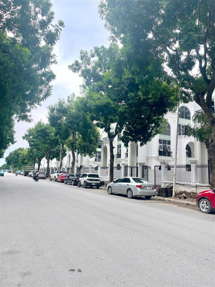 Chính chủ cho thuê biệt thự thanh hà giá siêu rẻ