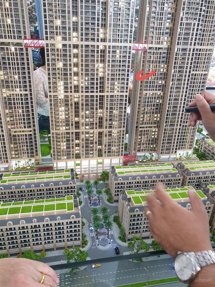 Bán lk16 khu đô thị an hưng dt 90m2, nhà 4 tầng mặt chung cư the charm, giá trị thương mại