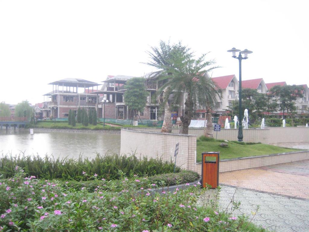 Bán nhà liền kề an hưng dt 90m2 đối diện chung cư đang xây chamr an hưng