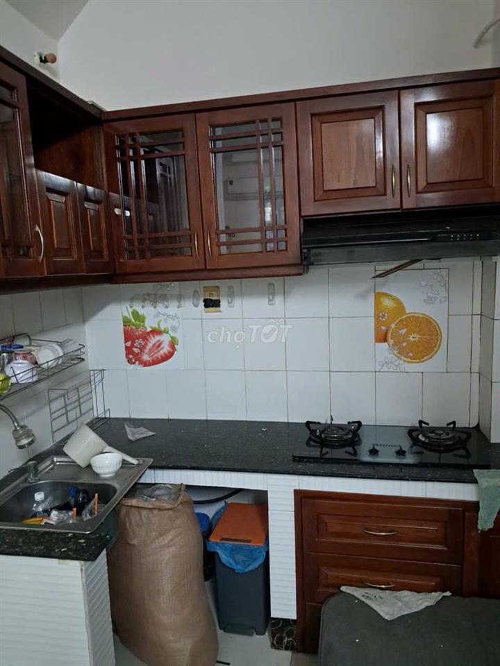 Bán nhà 3 tầng, hẽm thông, trung tâm SG